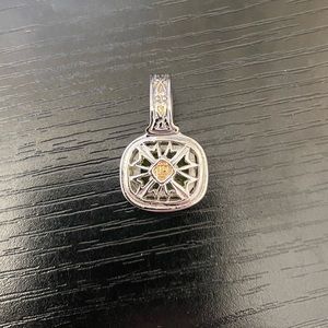 John Medeiros Nouveau Slider Charm